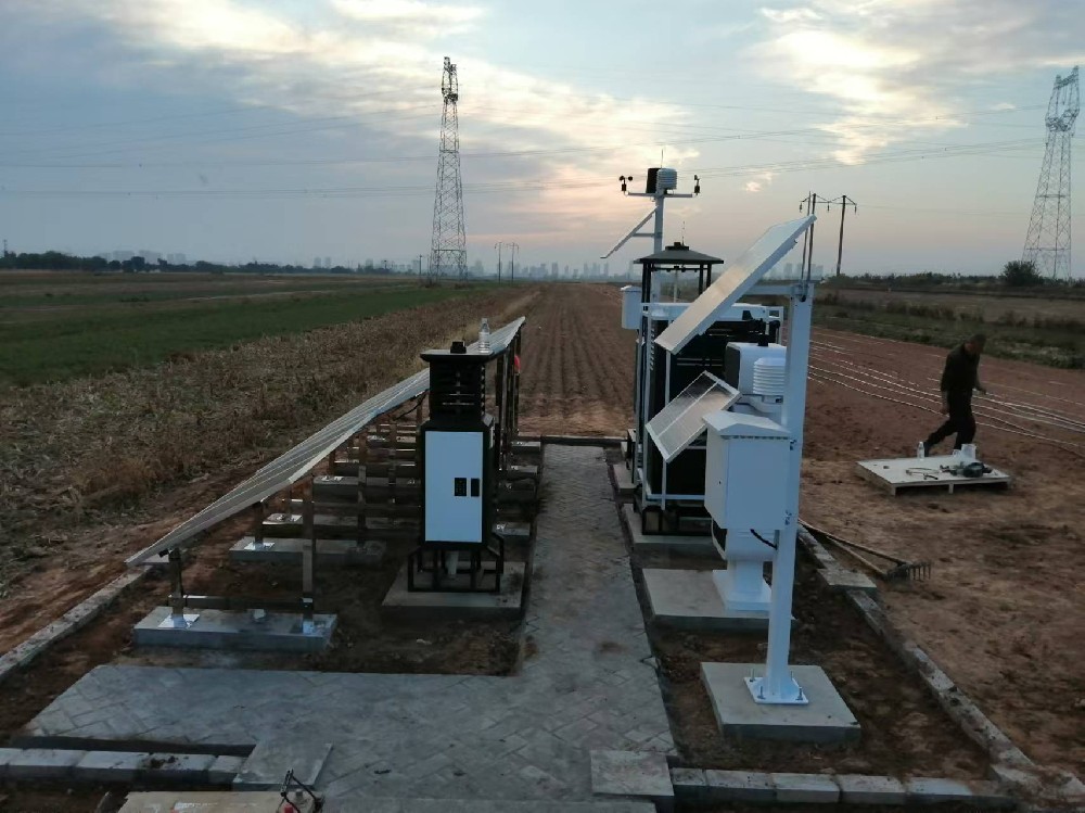 管式土壤墑情監(jiān)測站：高標(biāo)準(zhǔn)農(nóng)田建設(shè)的智能化基石